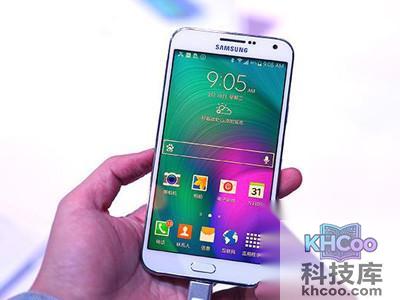 三星GALAXY E7好用吗