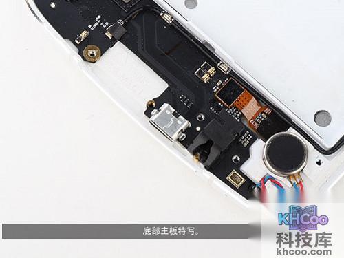 OPPO N1底部主板特写