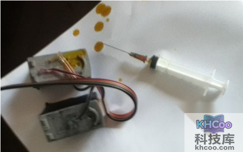 如何安装打印机连供墨盒