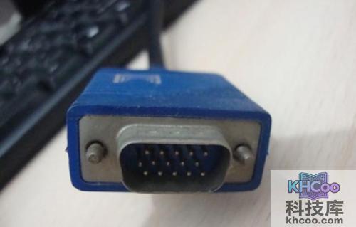 笔记本连接显示器