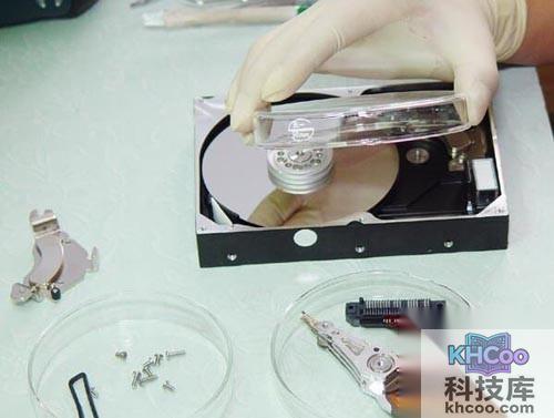 【硬盘开盘数据恢复】步骤9