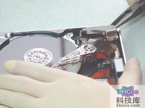 【硬盘开盘数据恢复】步骤14