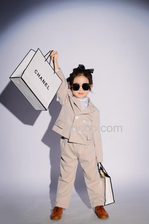 宝贝照片有什么拍摄技巧 宝贝照片的用光技巧