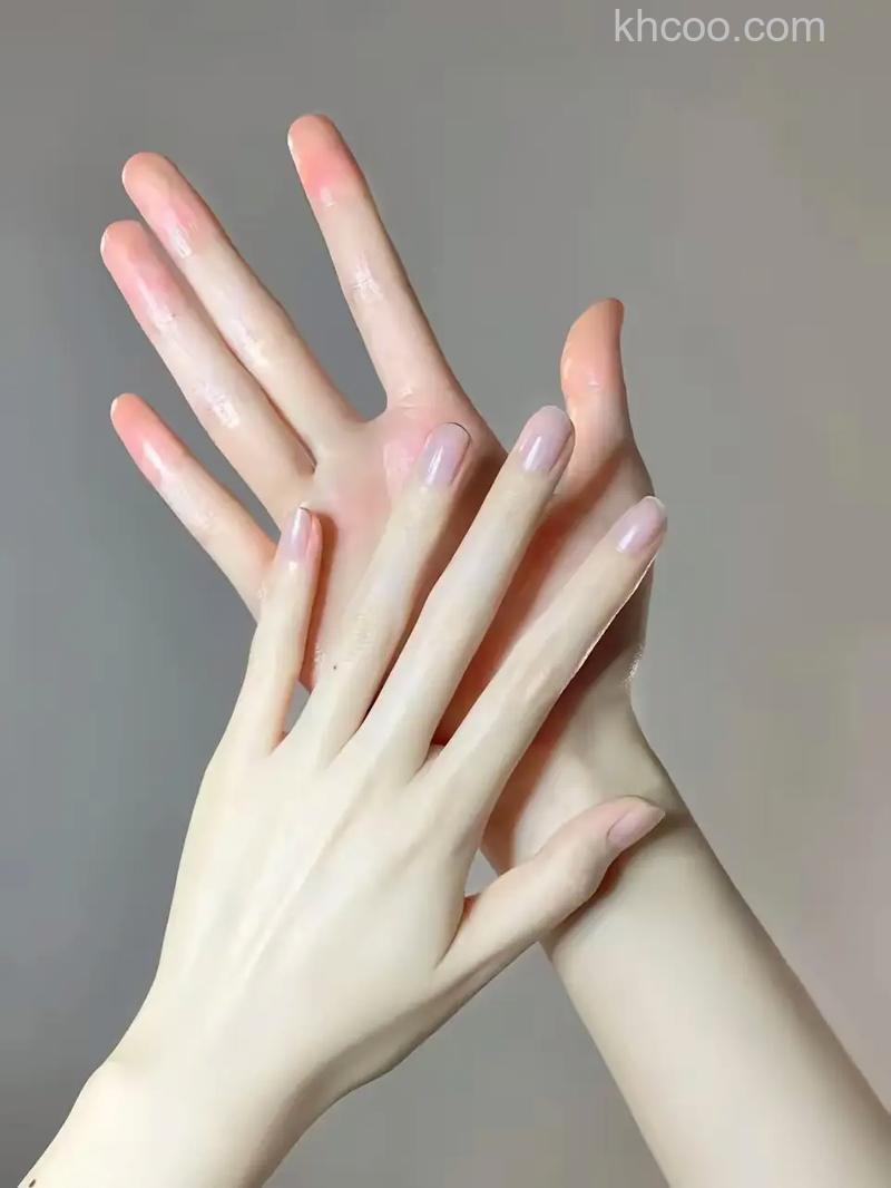 拍照时如何摆放纤纤玉手 摄影手部姿势讲解【详细介绍】