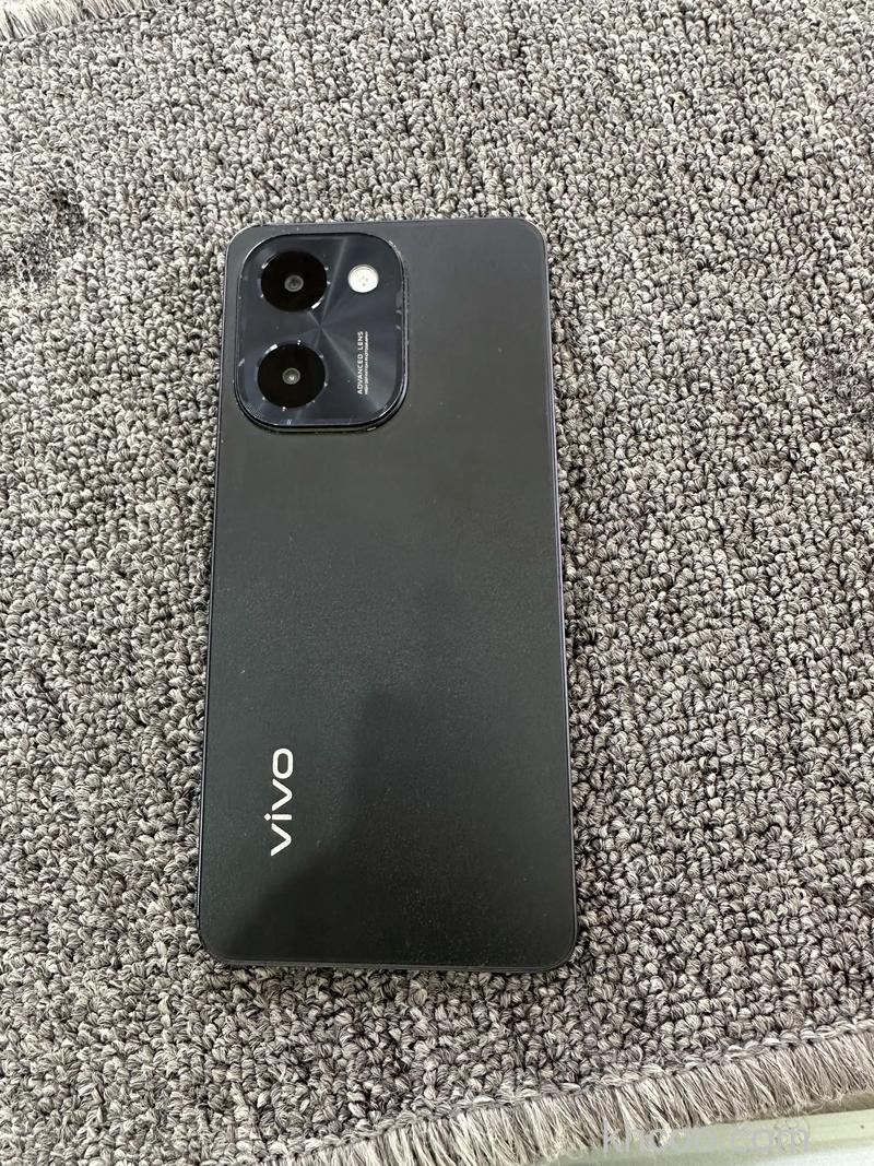 vivoY100i是不是老人机 vivoY100i怎么样【详解】