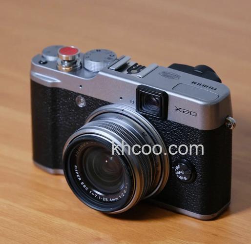 富士x10相机怎么样 富士x10性价比高吗