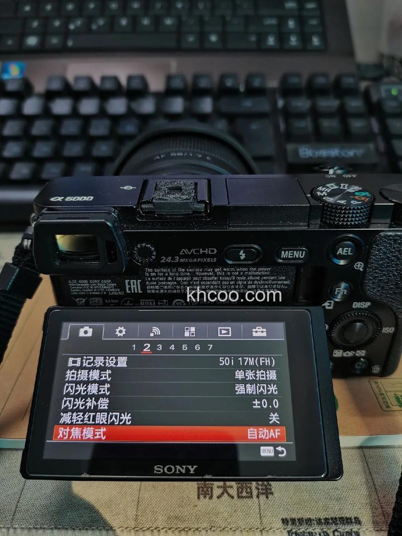 索尼a6000配什么镜头好 索尼a6000使用教程