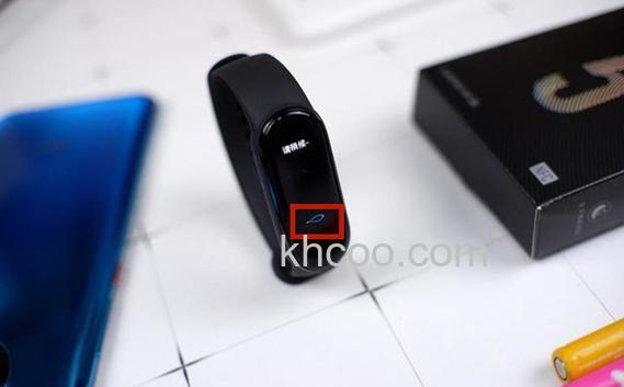 小米手环5怎么开机-开机键在哪