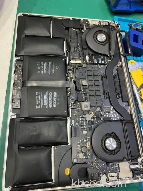 笔记本电池鼓包了还能用吗【详细介绍】