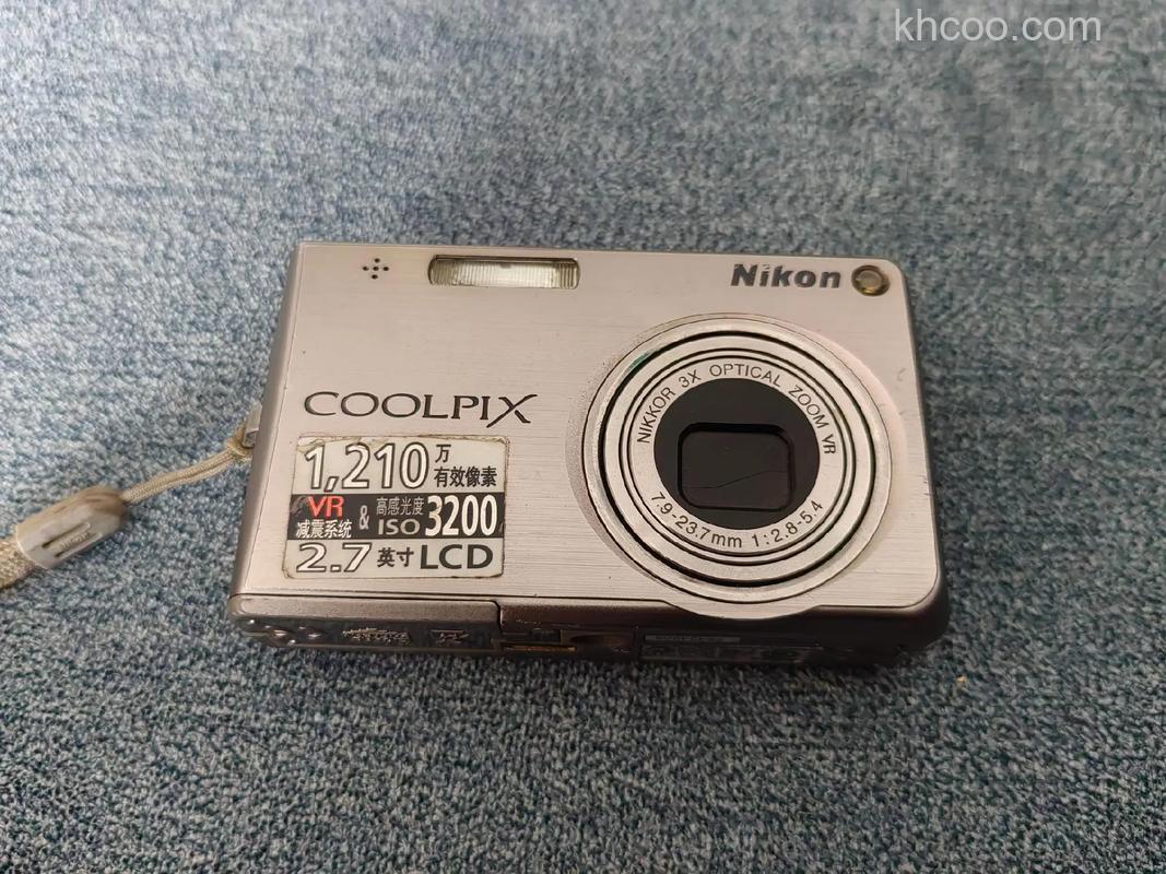 尼康s700的市场评测和售价