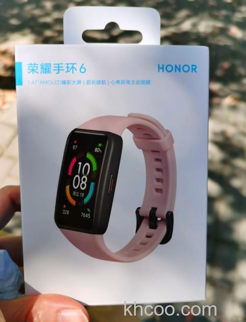 荣耀手环6nfc和标准版区别-哪款更值得入手-参数对比