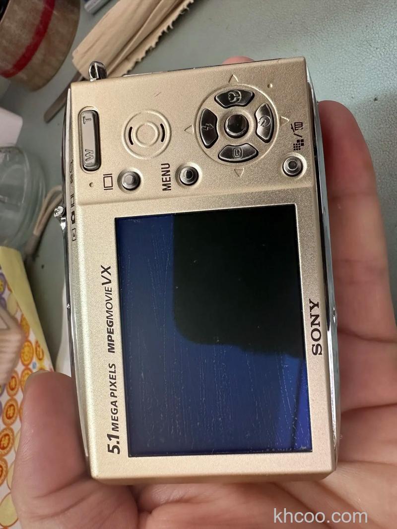 sonydsct5相机怎么样？超高像素超强变焦的数码相机