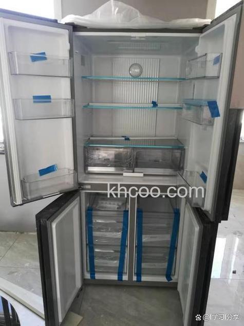 海尔冰箱双开门冰箱面版怎么拆解 海尔冰箱双开门冰箱面版拆解教程【详解】