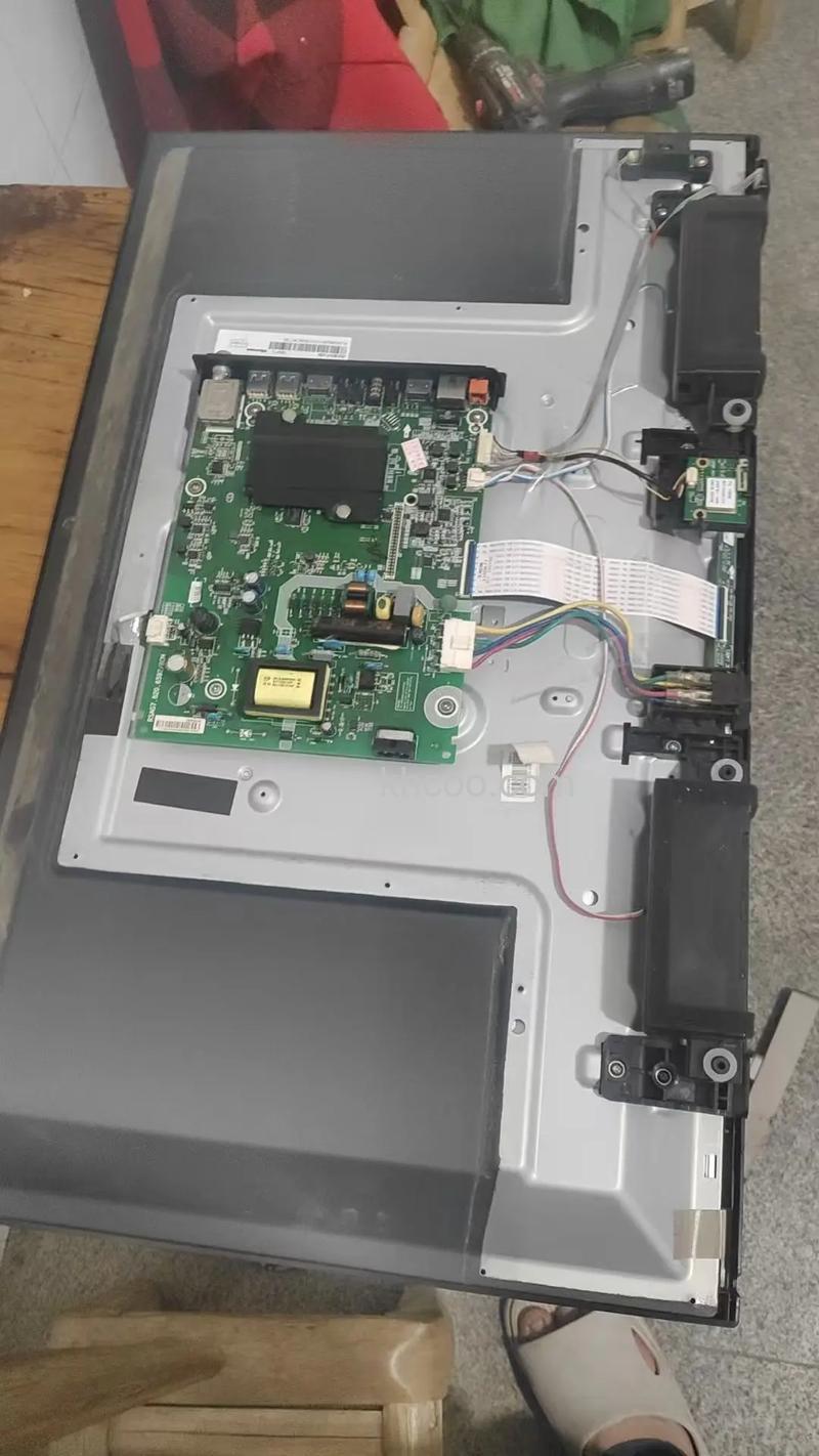 海信电视跳台怎么修 海信电视跳台维修方法