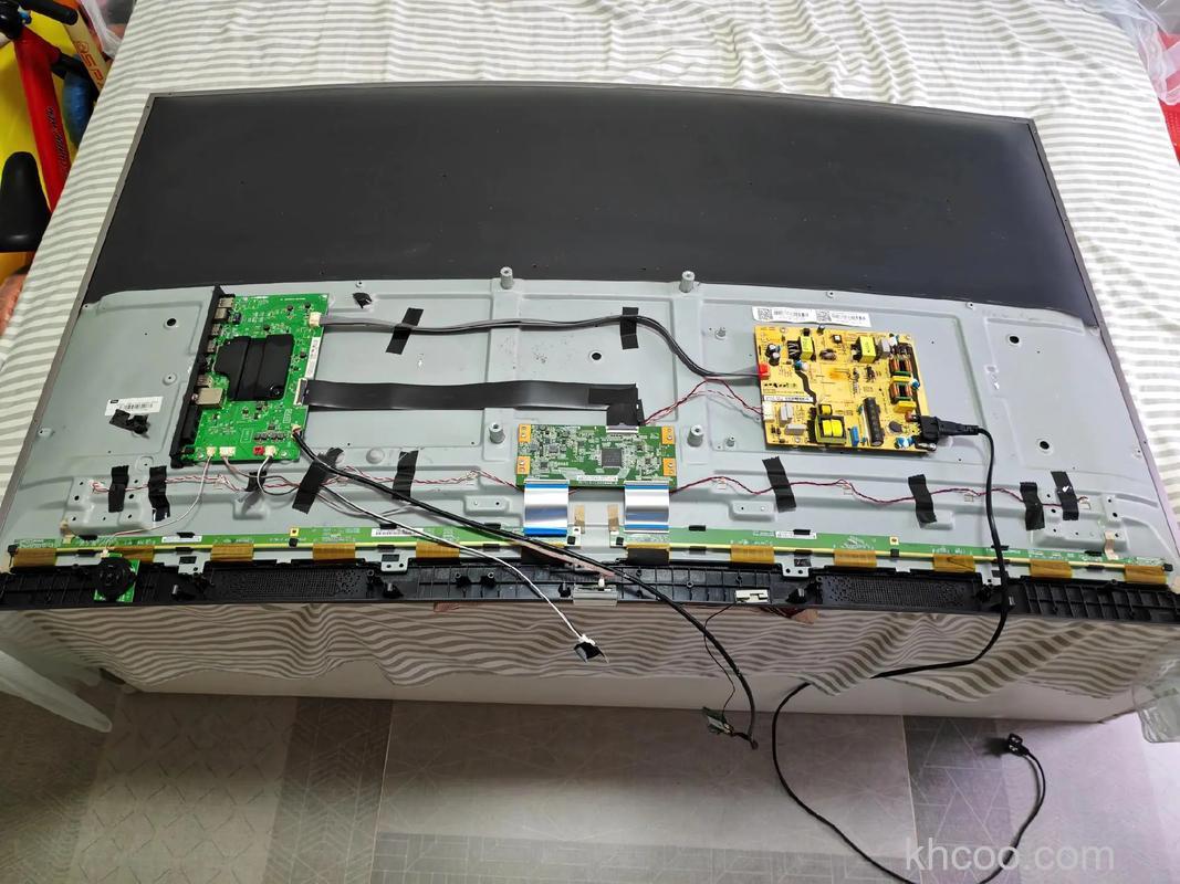 什么是曲面电视 曲面电视缺点介绍【详解】