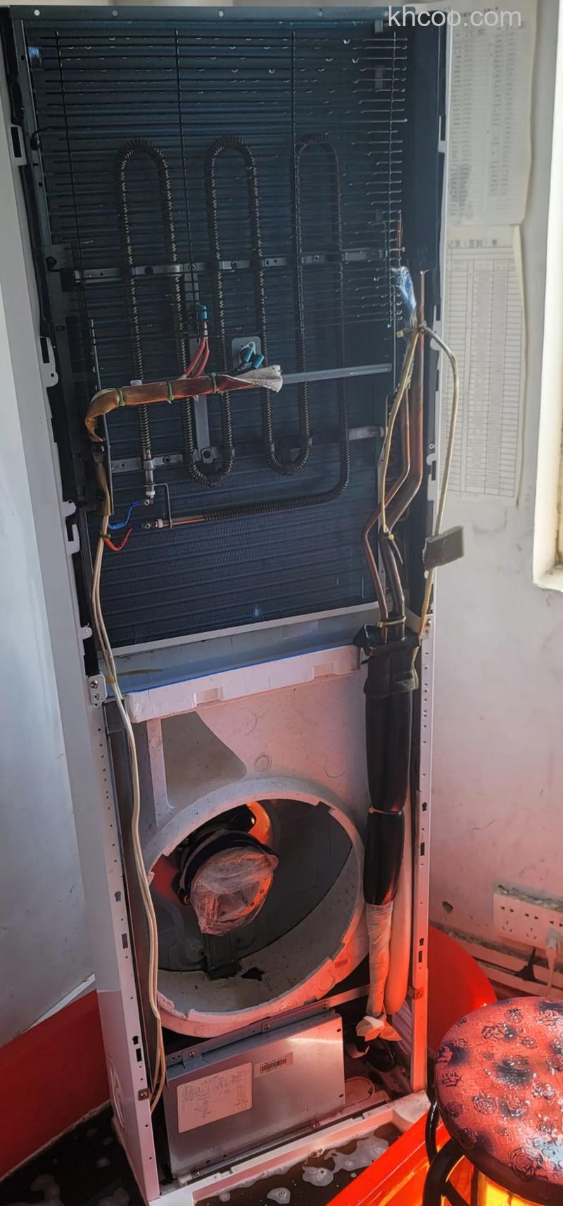 格力柜机空调怎么拆卸进风格栅 格力柜机空调拆卸进风格栅技巧【详解】