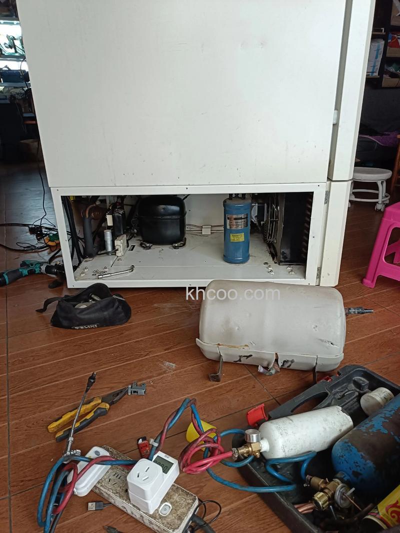 冰箱过滤器怎么更换 冰箱过滤器更换步骤介绍【详解】