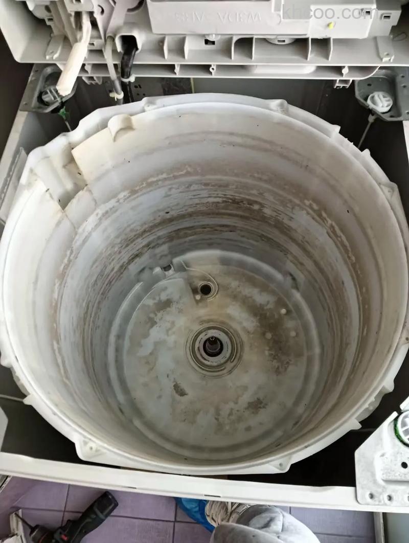 波轮洗衣机如何拆卸波轮 波轮洗衣机拆卸波轮的方法【步骤详解】