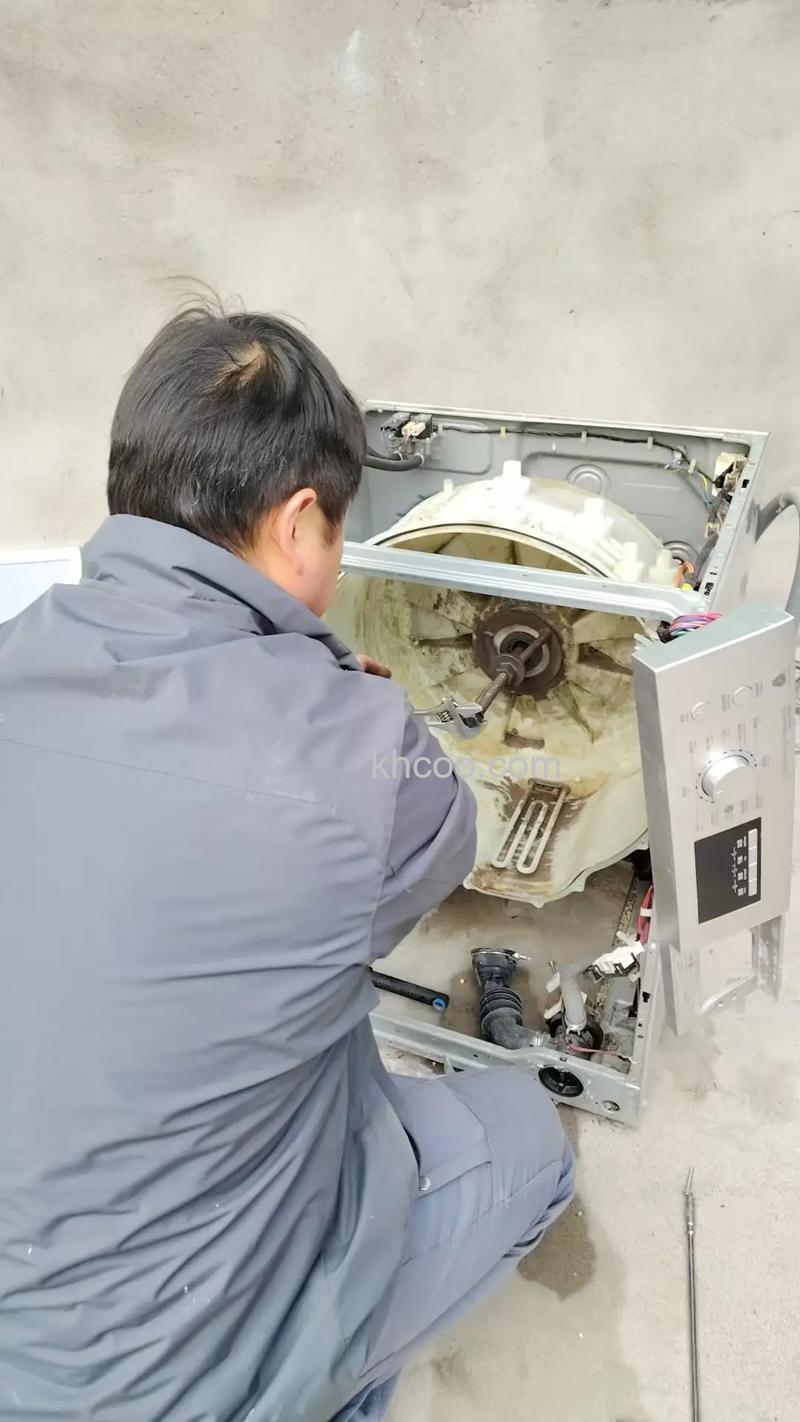 美的滚筒洗衣机电机坏了值得修吗 美的滚筒洗衣机电机坏了需要修吗【详解】