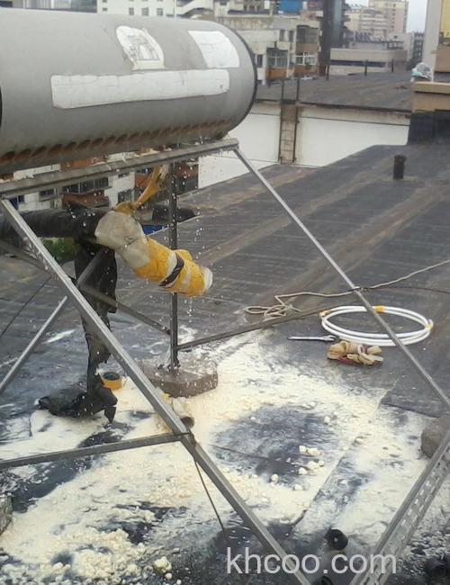 如何清理家用太阳能热水器中的污垢 清理家用太阳能热水器中的污垢方法【详解】