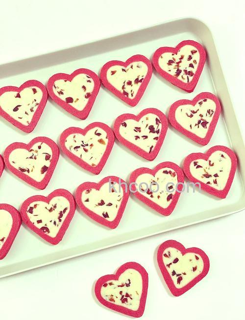 PS如何制作逼真的立体心形巧克力