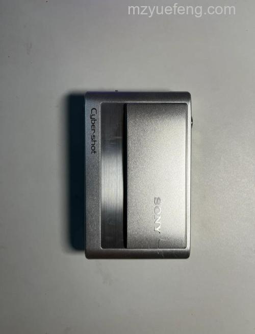 索尼T200相机怎么样?小巧机身蕴含强大功能