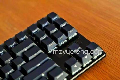 黑侧刻版Cherry MX BOARD 8.0 RGB机械键盘开箱体验